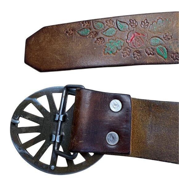 Vintage Embossed Brown Leather Belt With Wagon Wheel Metal Buckle Floral Design - Picture 3 of 8